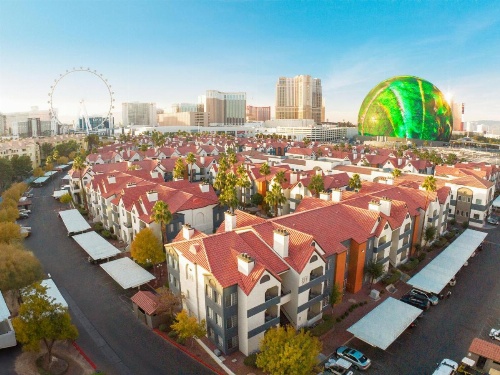 Holiday Inn Club Vacations Las Vegas - Desert Club Resort image 39